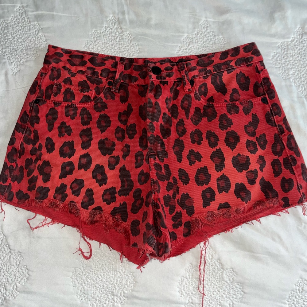 Leopard Print Red Women's Shorts
